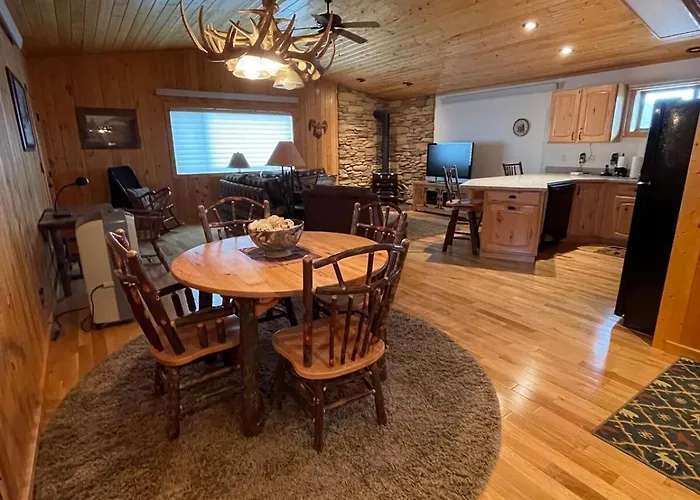 Holiday home 2 Bed 2 Bath Barndominium Unit B Etna
